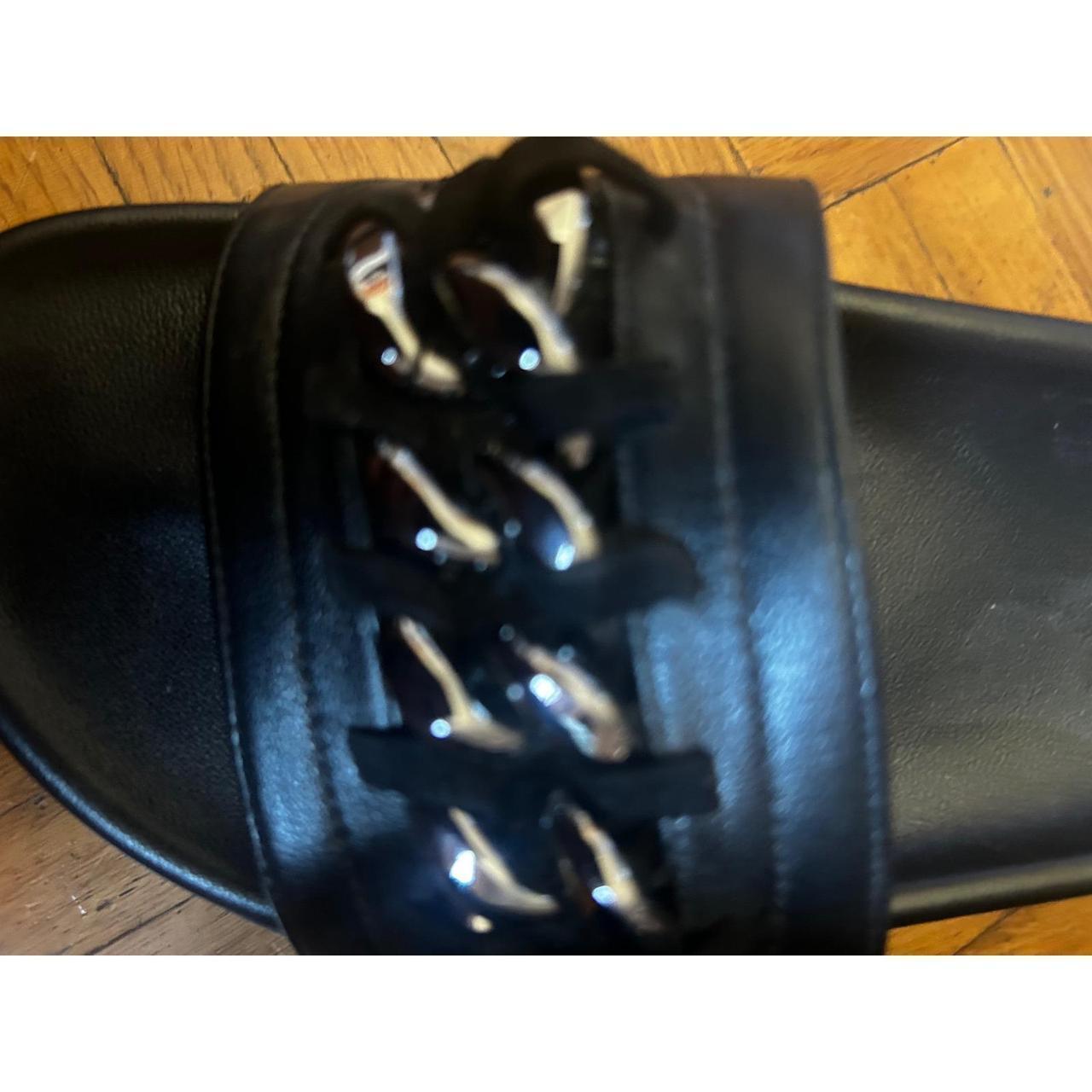 Valentino Garavani Slides Women's Size 8 Black Good Chain Detail
