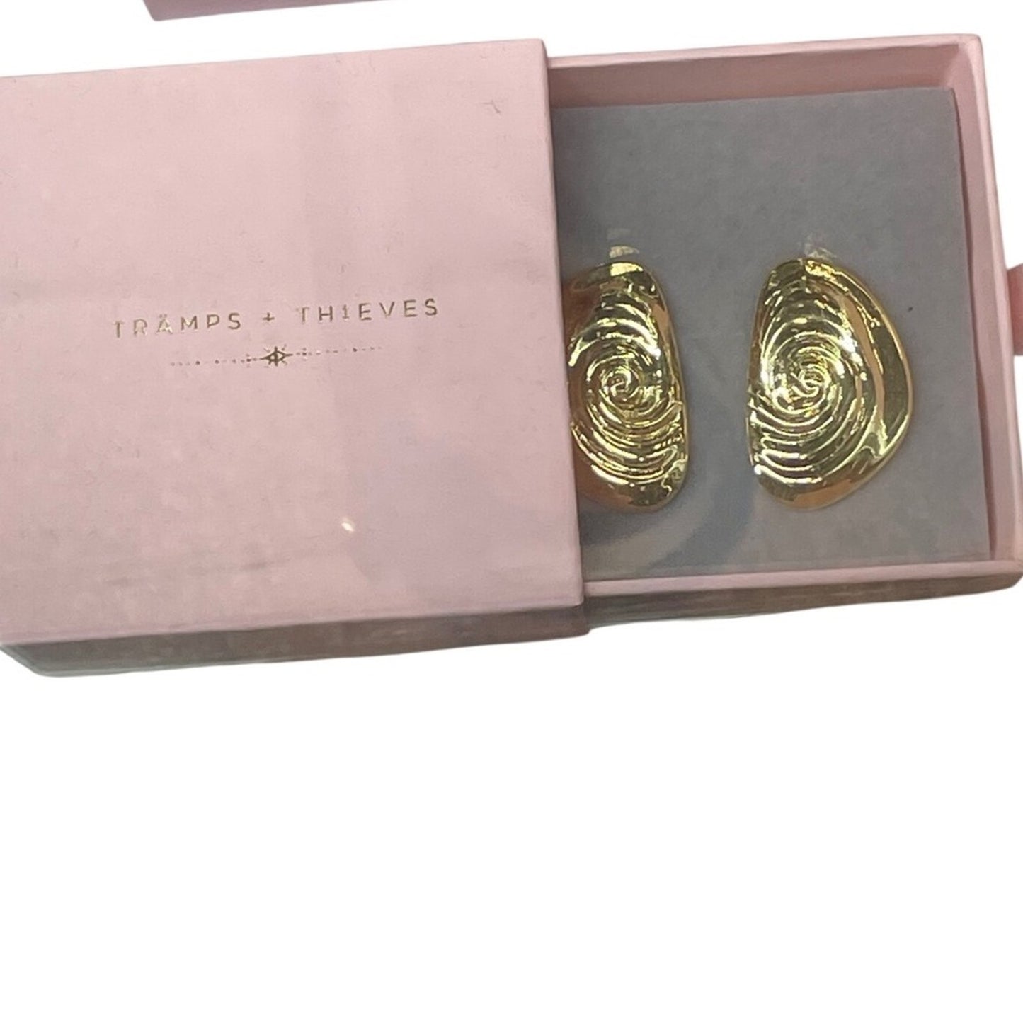 TRAMPS + THIEVES Gold Swirl Hoop Earrings