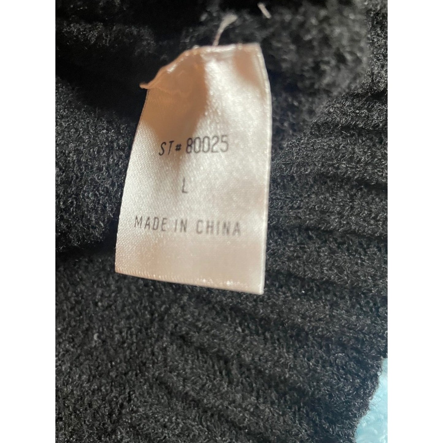 ANWND Los Angeles Black Distressed Eyelet Cropped Sweater Size Large