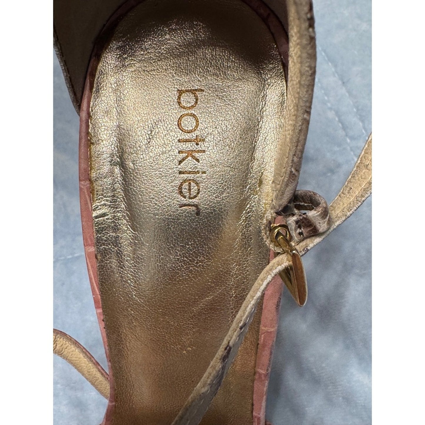 Botkier Pink Croc-Embossed Platform Sandals – Made in Italy – Size 40