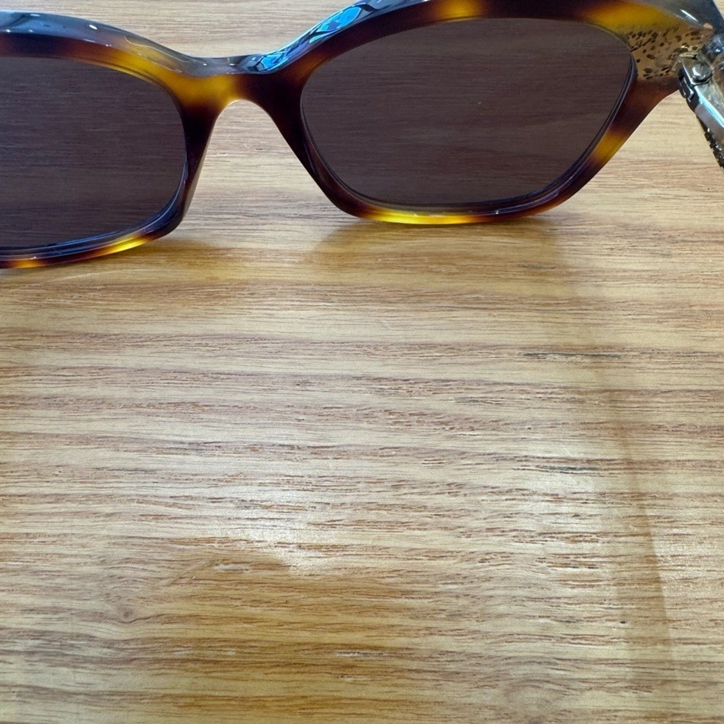 Jimmy Choo Tortoise Glitter Sunglasses  150‎ Q9W 140
