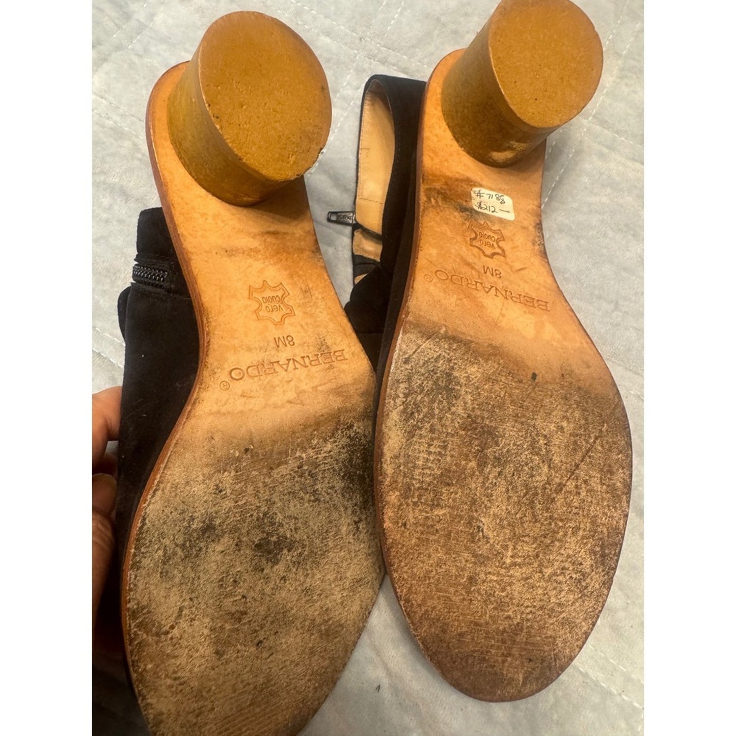Bernardo Black Suede Slingback Heels Sandals Knot Detail Women's Size 8M