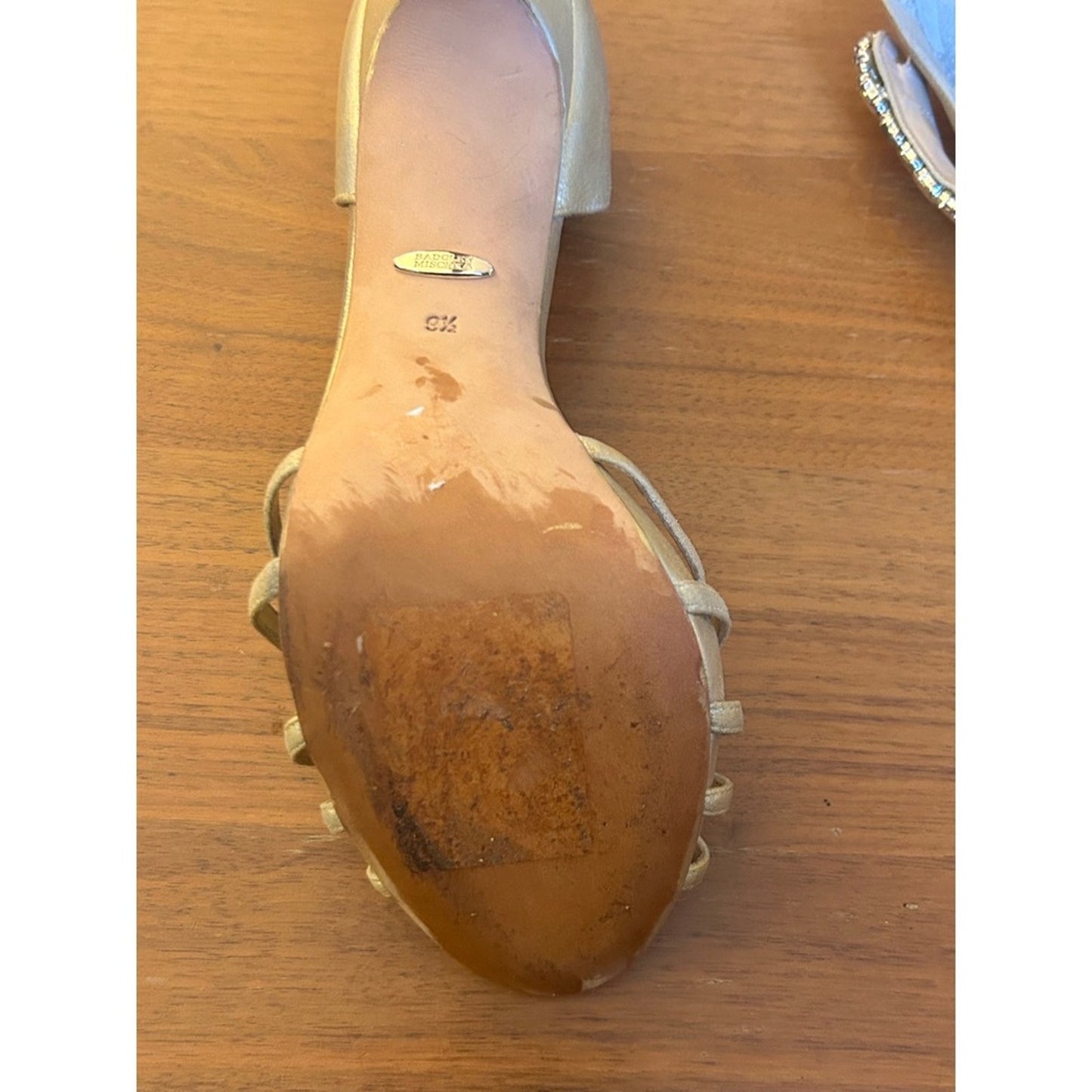Badgley Mischka Gold Crystal T-Strap Stiletto Heels Womens 9.5 Formal Wedding
