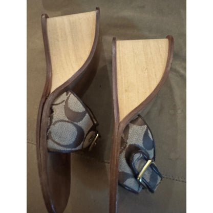 Coach Monogram Wedge Sandals 2000s Y2K Brown Logo Buckle Heels Size 7.5