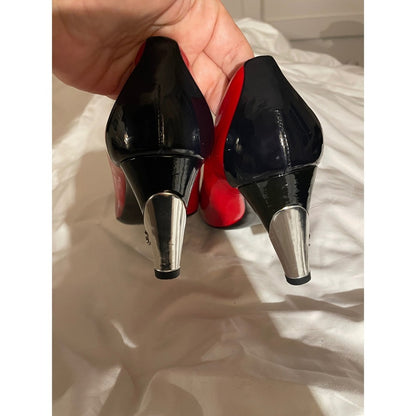 Chanel Red Patent Leather Cap Toe Heels Pumps Shoes Made in Italy Size 38/ USA 8