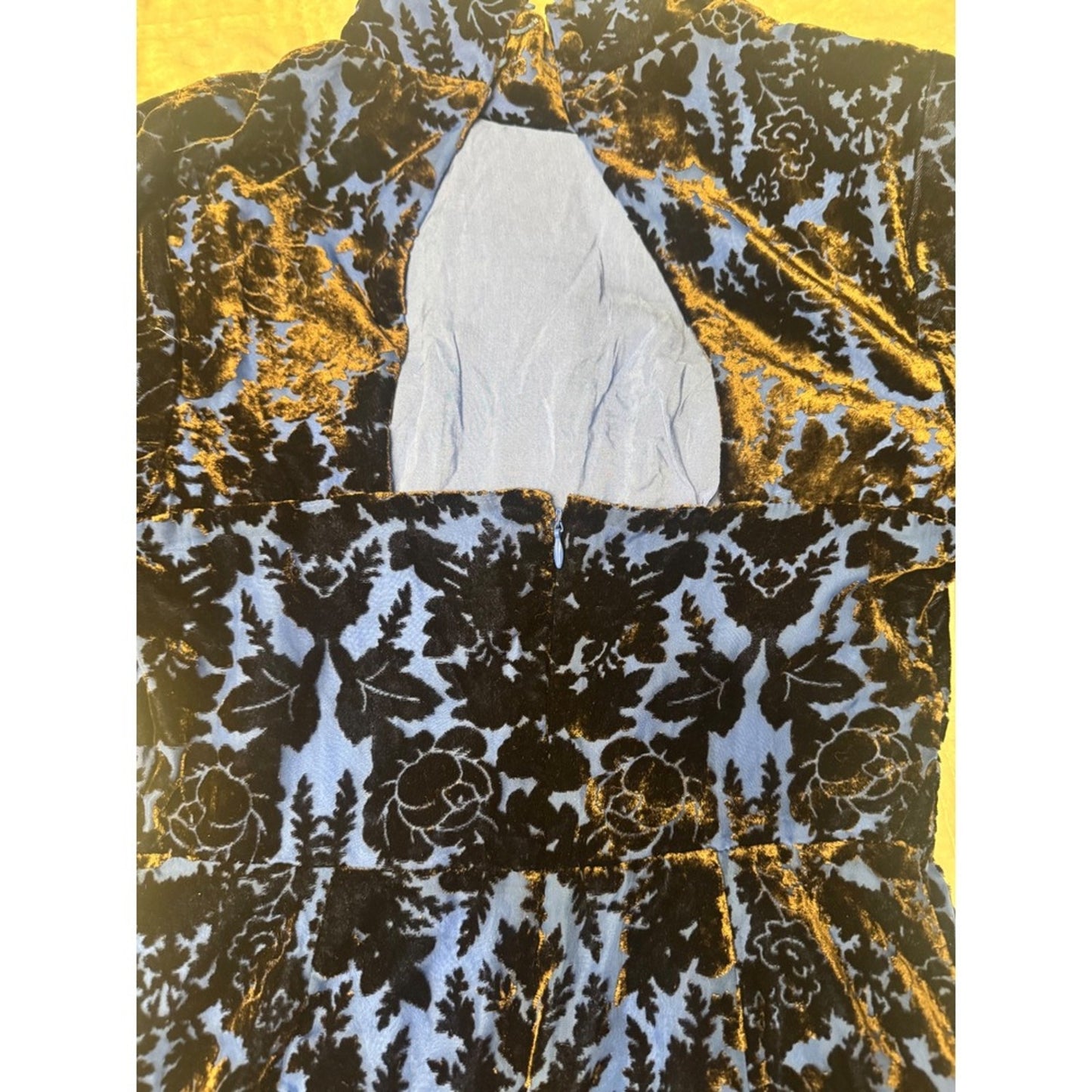 Anthropologie "BLK MOTIF" Velvet Burnout Mock Neck Bell Sleeve Dress Size 0