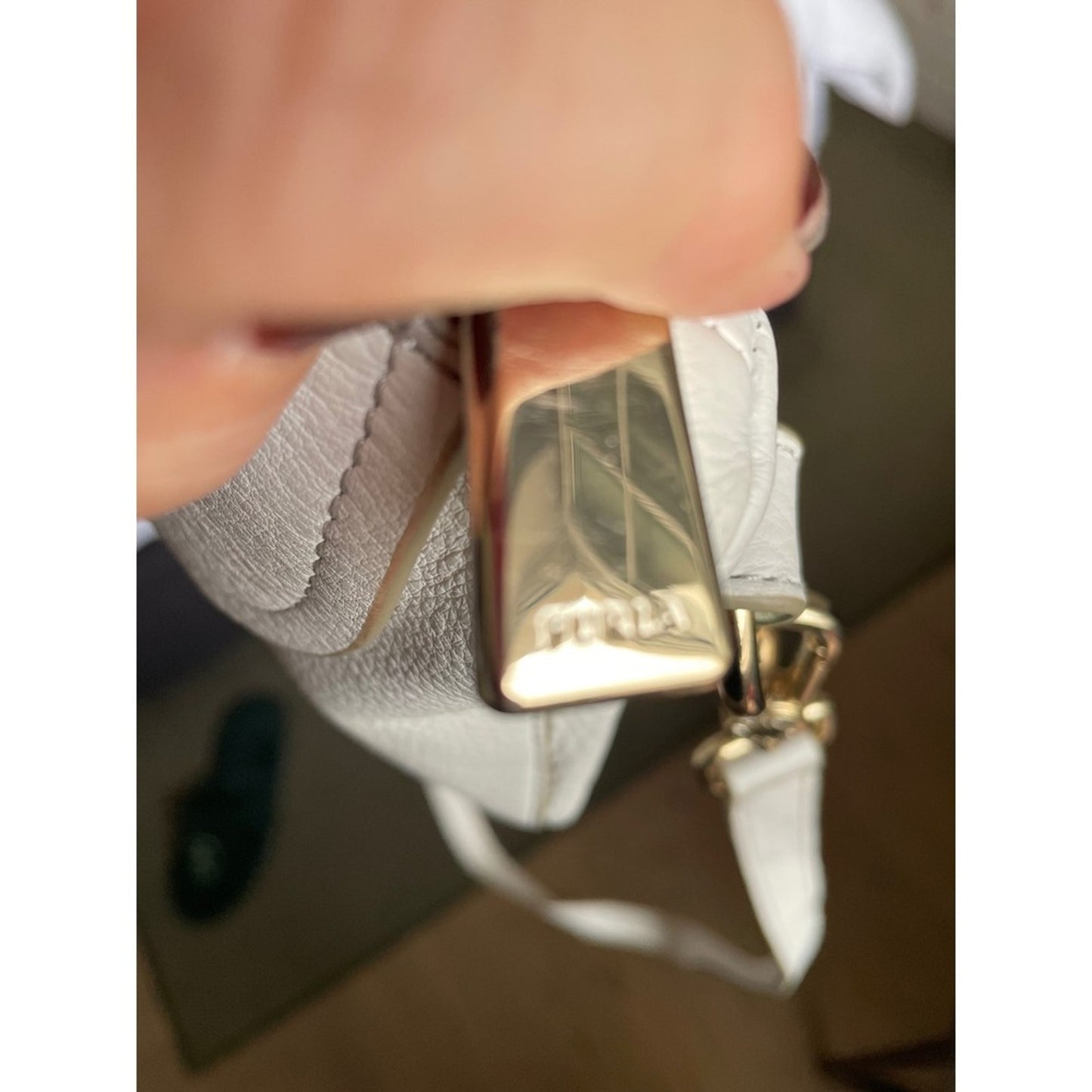 Furla Cream Leather Crossbody Shoulder Bag Flap Zip Closure Gold Hardware