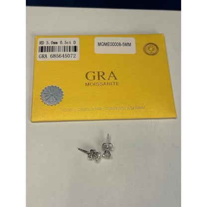 GRA Moissanite 0.5ct Round Stud Earrings Platinum-Plated Silver