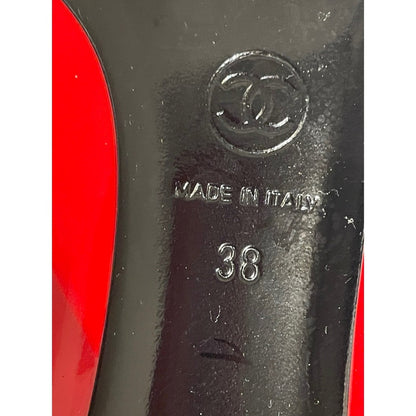Chanel Red Patent Leather Cap Toe Heels Pumps Shoes Made in Italy Size 38/ USA 8