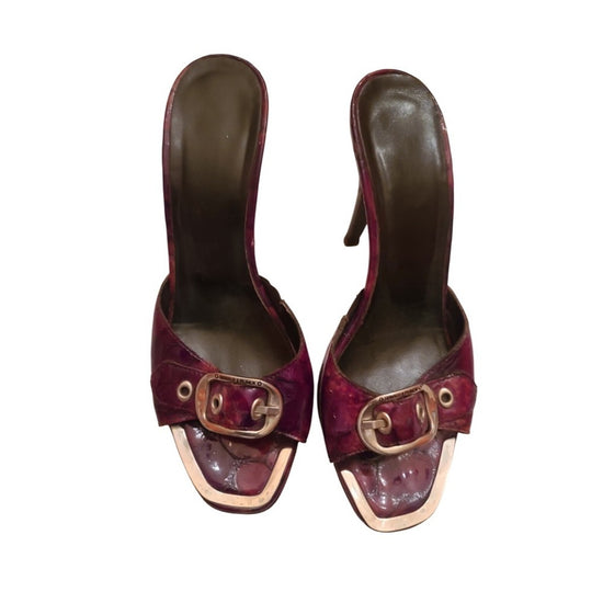 Donald J Pliner Burgundy Croc-Embossed Leather Heels — Size 7, Made in Italy