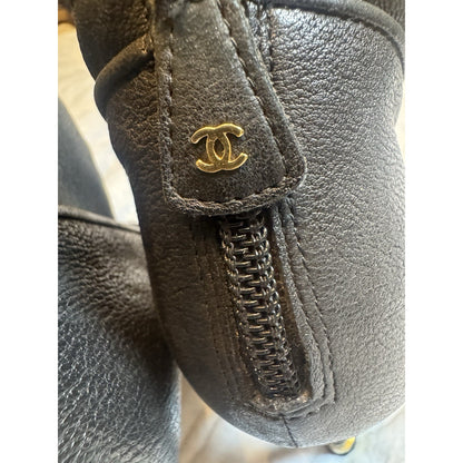 CHANEL Black Leather Stretch Ankle Boots 37 26912803