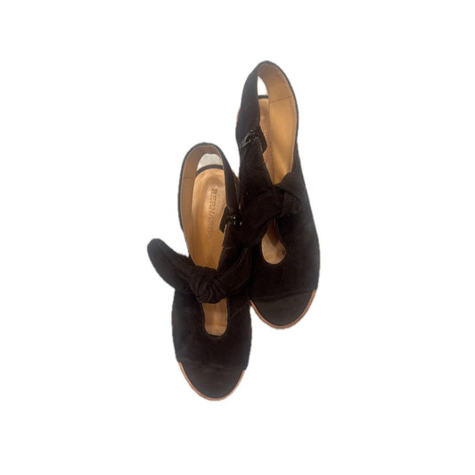 Bernardo Black Suede Slingback Heels Sandals Knot Detail Women's Size 8M