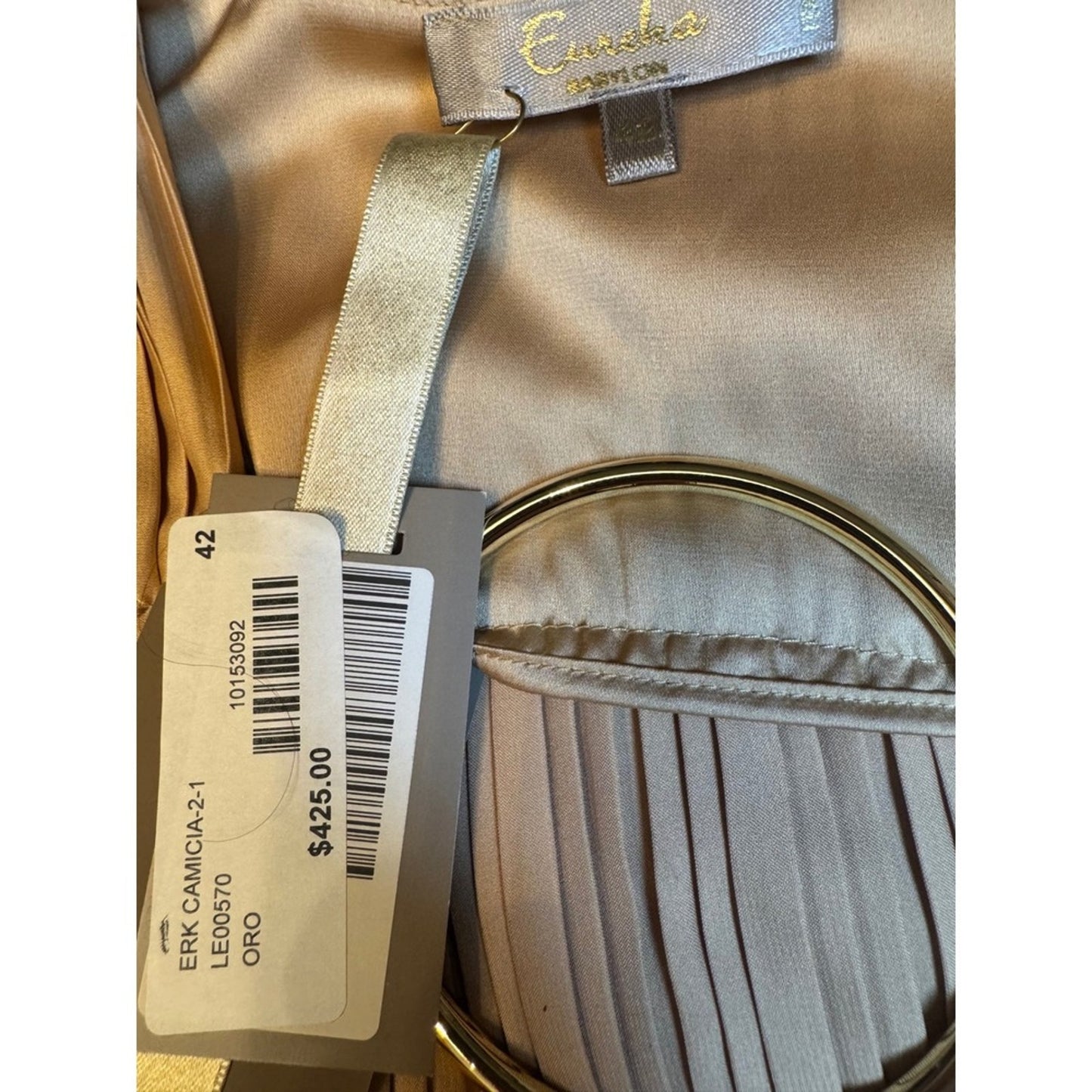Eureka Gold Pleated Ring Detail Top – NWT – Size 42 – Retail $495