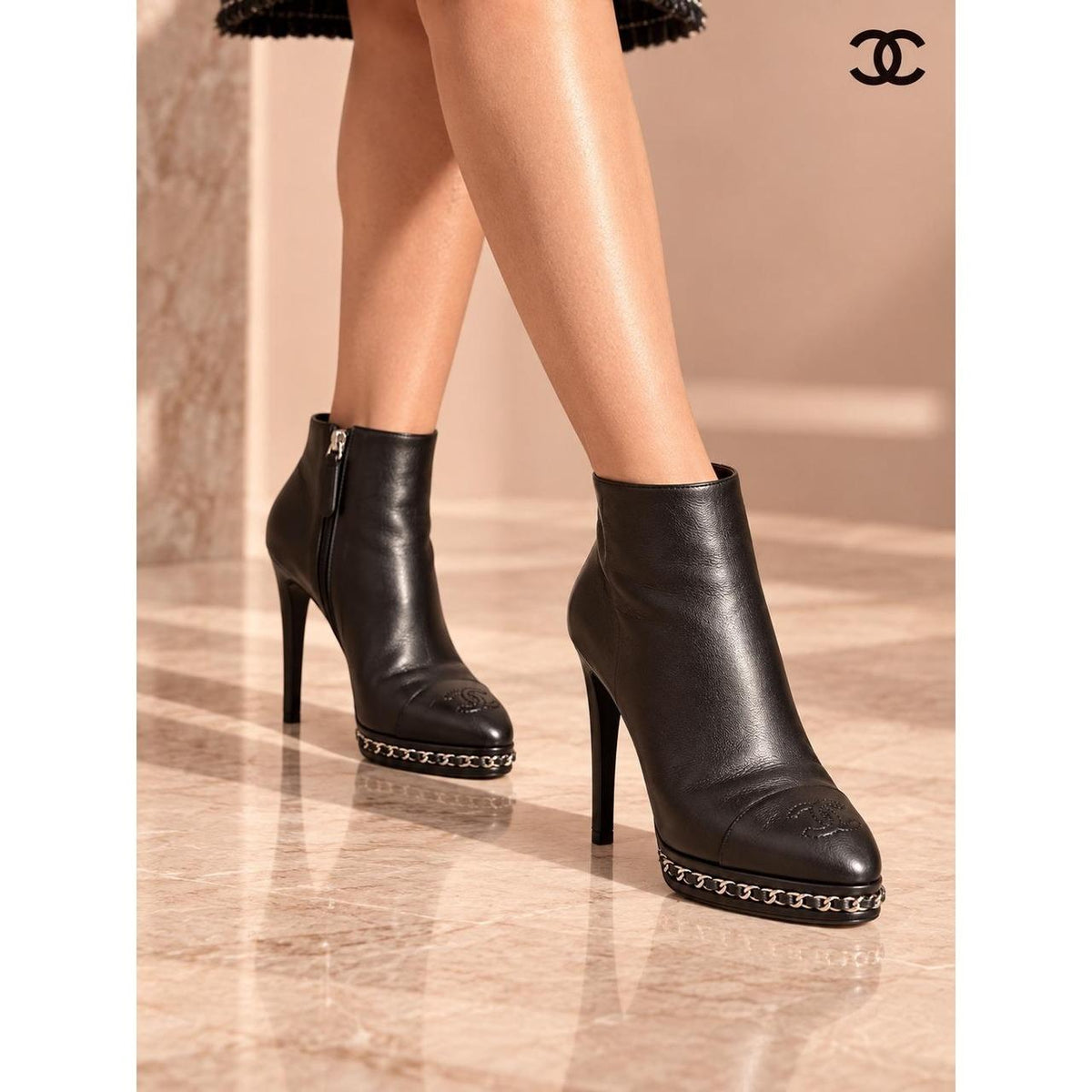 CHANEL Black Lambskin Chain Platform CC Ankle Boots EU 39.5