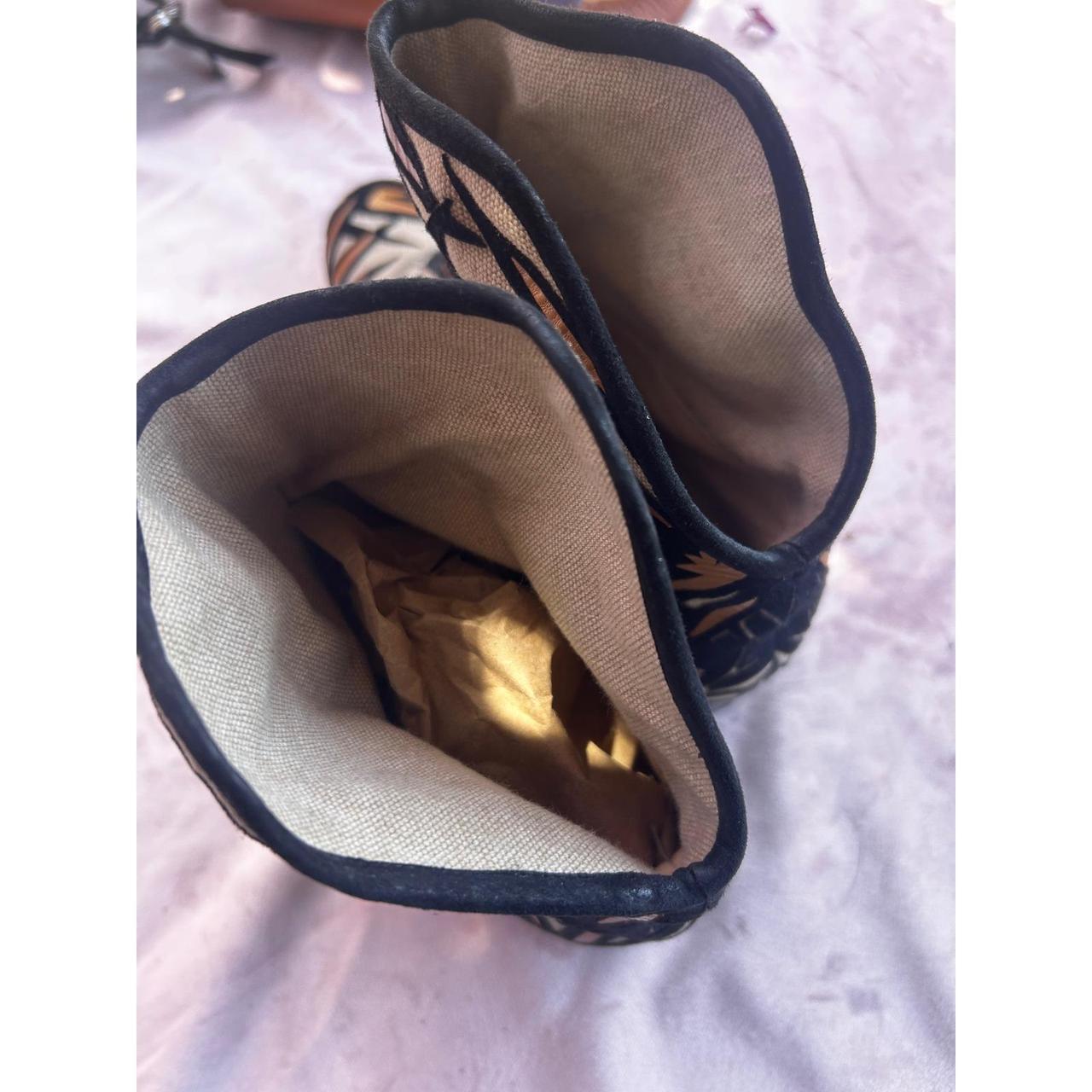 Jimmy Choo London Beige Black Palm Print Canvas Ankle Boots Size 39 Low Heel