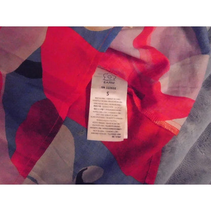 FARM RIO Button Front Blouse Red Pink Blue Floral Print Short Sleeve size S NWT