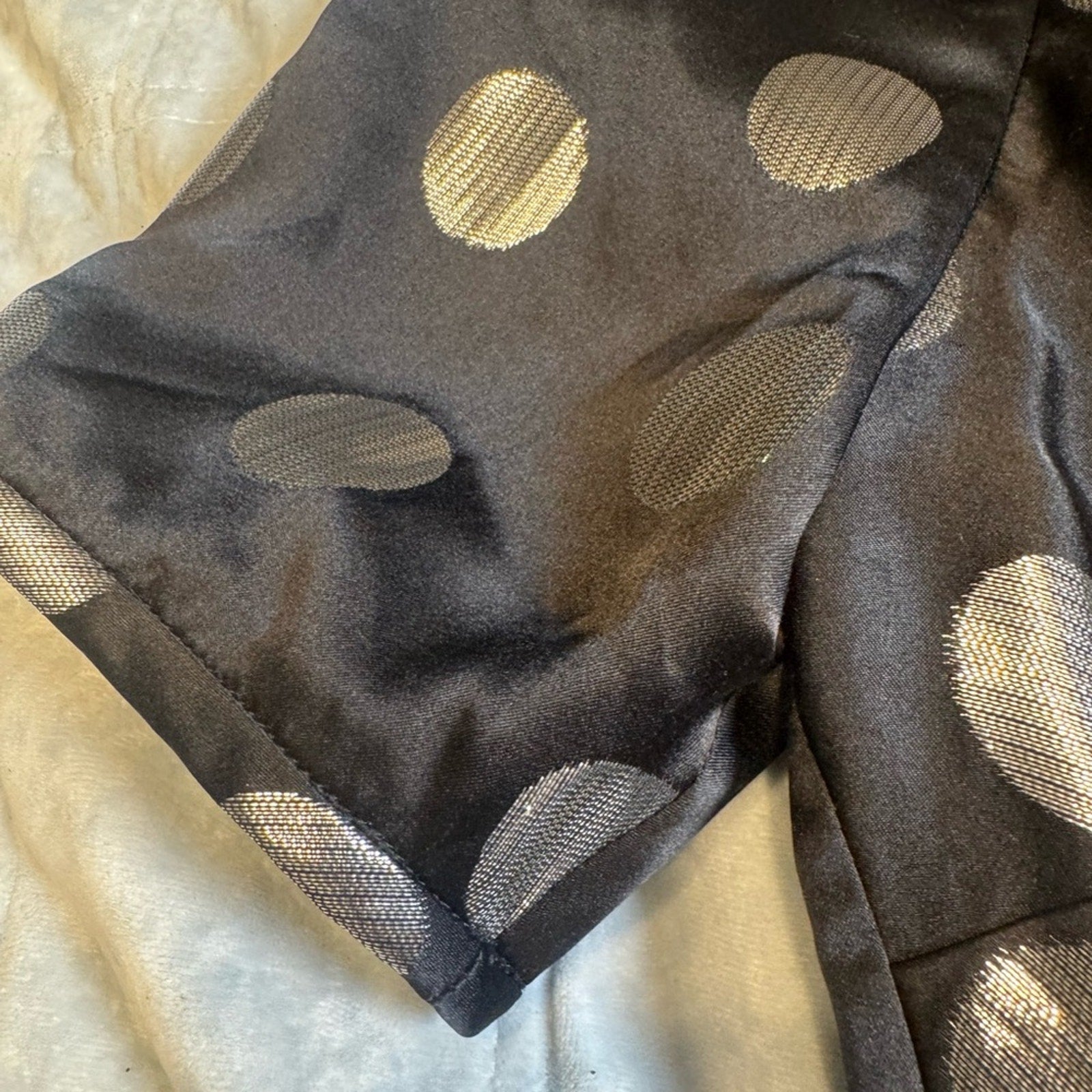 Diane von Furstenberg Luxe Polka Dot Wrap Top – Size 12