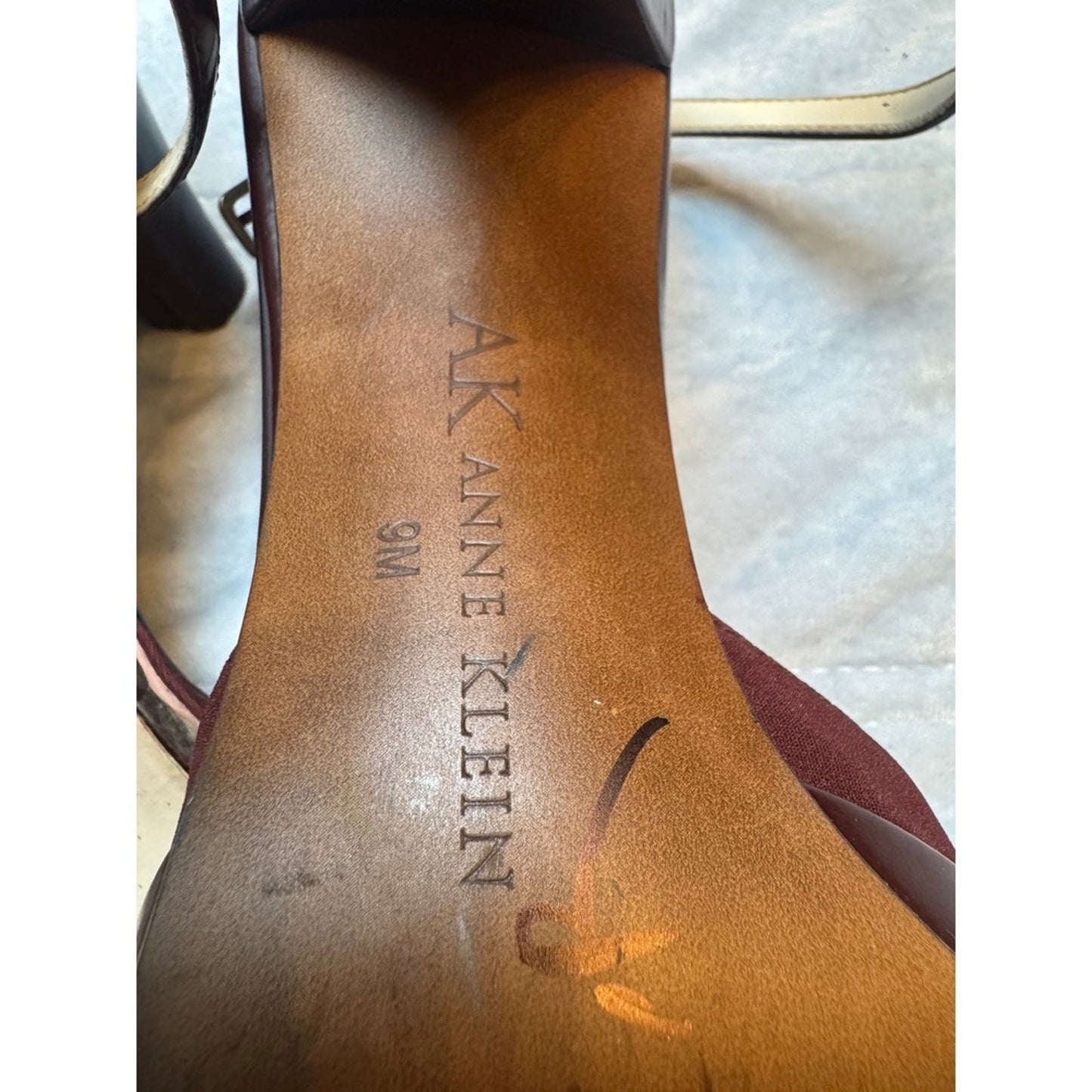 AK Anne Klein Burgundy Leather Ankle Strap Heel Pumps Shoes Women's Size 9M