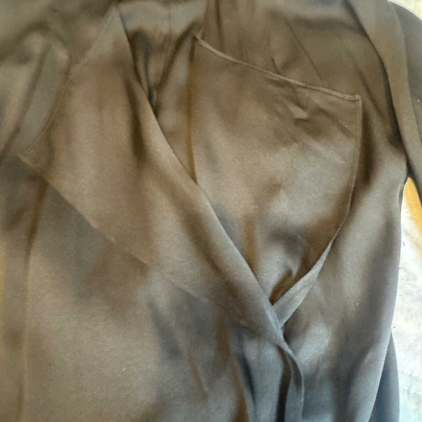 Diane von Furstenberg Black Wrap Dress – Size 2 – Chic with a Twist