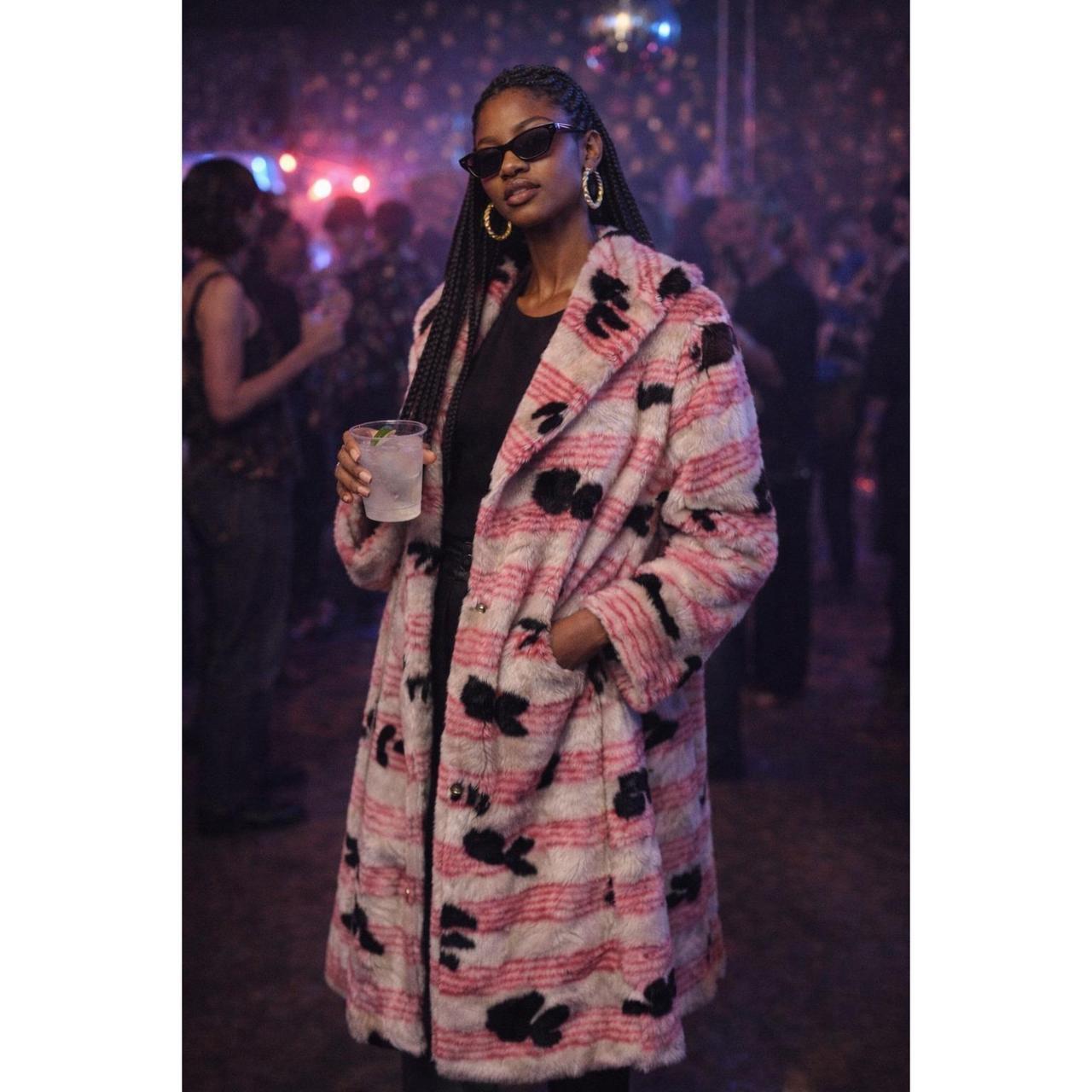 Shrimps Pink Faux Fur Statement Coat UK 10 US 6 Graphic Stripe