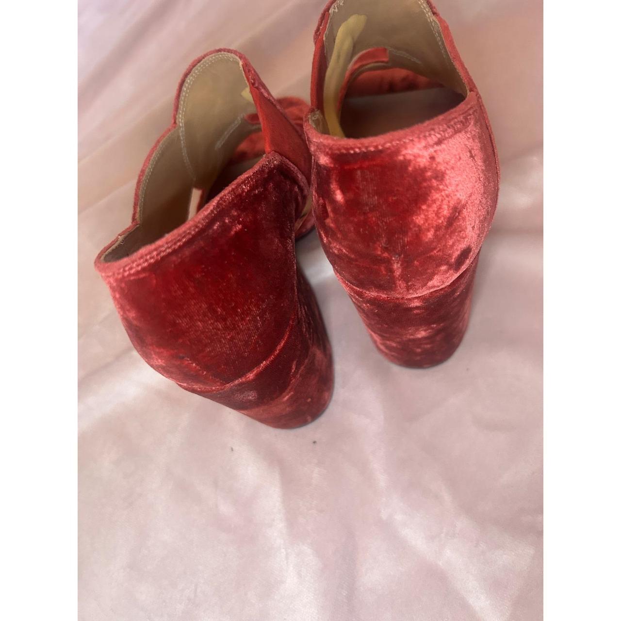 Dries Van Noten Burgundy Crushed Velvet Block Heel Sandals Peep Italy Size 39